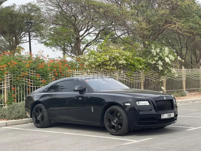 Rolls Royce Wraith (Negro), 2020 para alquiler en Dub&aacute;i