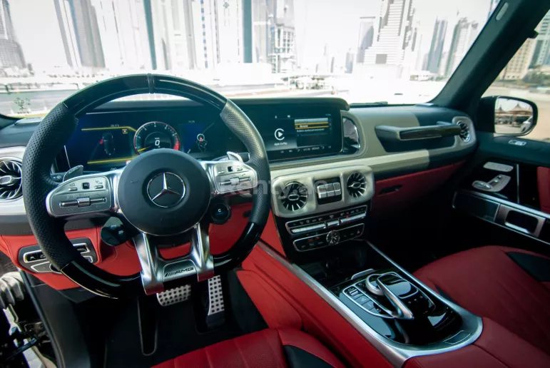 إيجار مرسيدس G63 (أسود), 2021 في دبي
