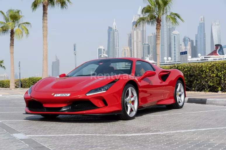 إيجار فيراري F8 تريبوتو سبايدر (أحمر), 2021 في دبي