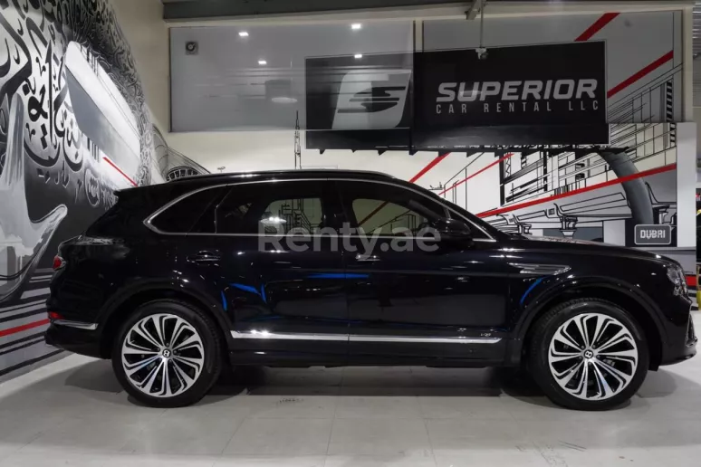 Bentley Bentayga (Black), 2021 for rent in Dubai