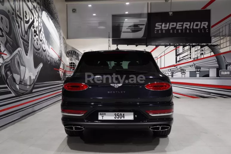 Bentley Bentayga (Black), 2021 for rent in Dubai