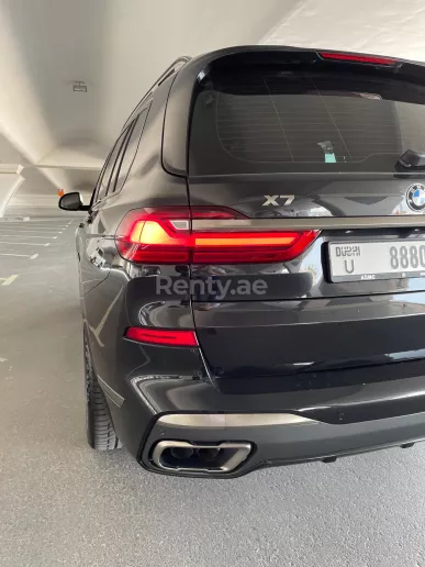 إيجار بي ام دبليو X7 M50i (أسود), 2021 في دبي