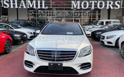 Mercedes S Класс (Белый), 2017 для аренды в Дубай