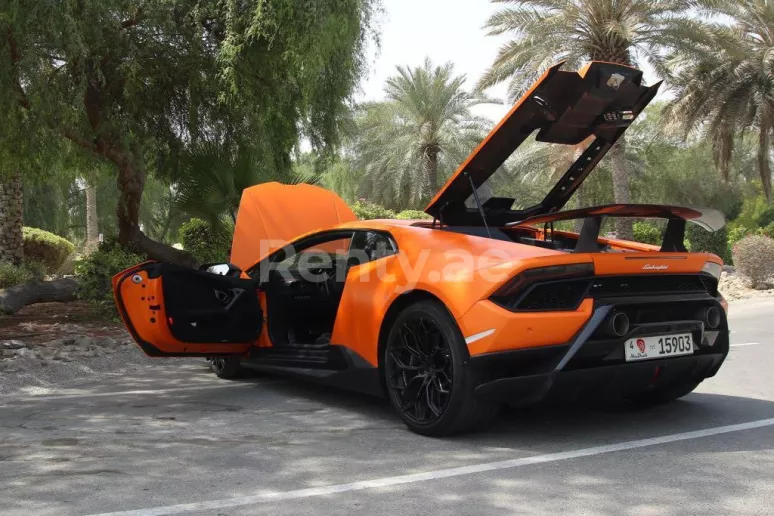 Lamborghini Huracan Performante (), 2018 te huur in Dubai