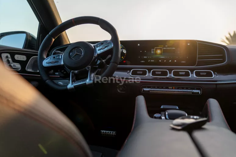 Mercedes GLE63 (Серебро), 2021 для аренды в Дубай