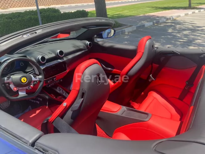 Ferrari Portofino Rosso (Синий), 2020 для аренды в Дубай