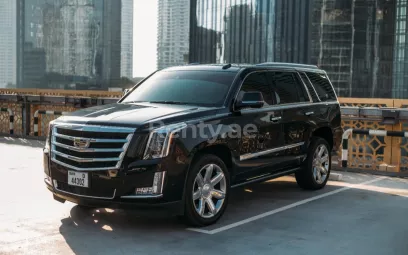 Cadillac Escalade (Schwarz), 2021 zur Miete in Dubai
