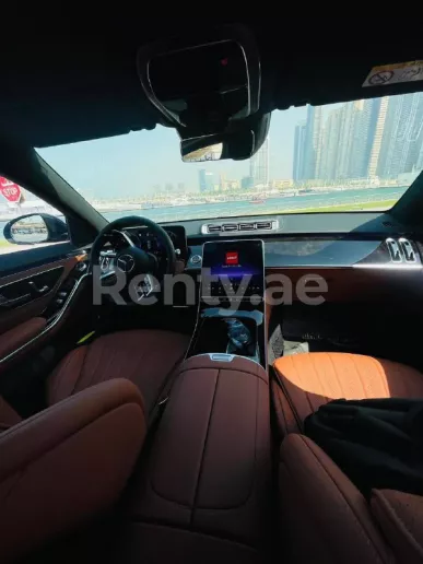 在迪拜 租 梅赛德斯 S500 (黑色), 2021