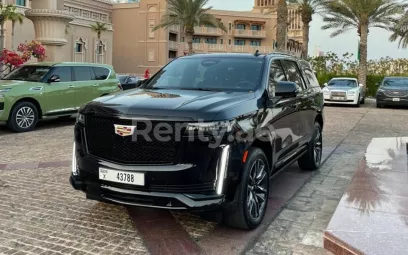 Cadillac Escalade Platinum S (Schwarz), 2021 zur Miete in Dubai