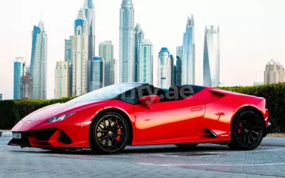 Lamborghini Evo Spyder (rojo), 2020 para alquiler en Dub&aacute;i