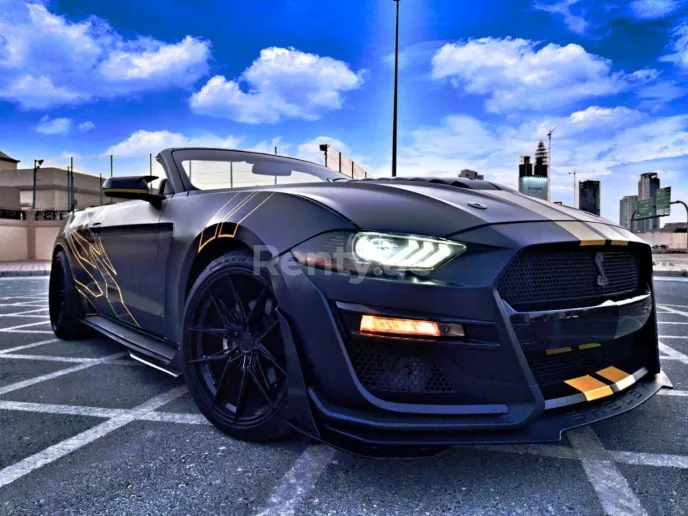 Ford Mustang (Noir), 2020 &agrave; louer &agrave; Duba&iuml;