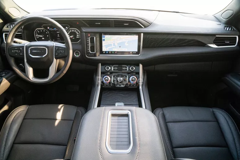 GMC Yukon Denali (Noir), 2021 &agrave; louer &agrave; Duba&iuml;
