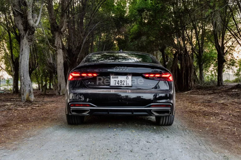 Audi A5 (Nero), 2020 in affitto a Dubai