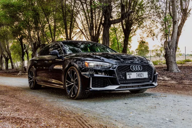 Audi A5 (Nero), 2020 in affitto a Dubai
