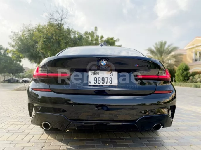 إيجار بي ام دبليو 3 سلسلة (أسود), 2020 في دبي
