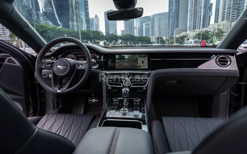 Bentley Flying Spur (Noir), 2020 &agrave; louer &agrave; Duba&iuml;