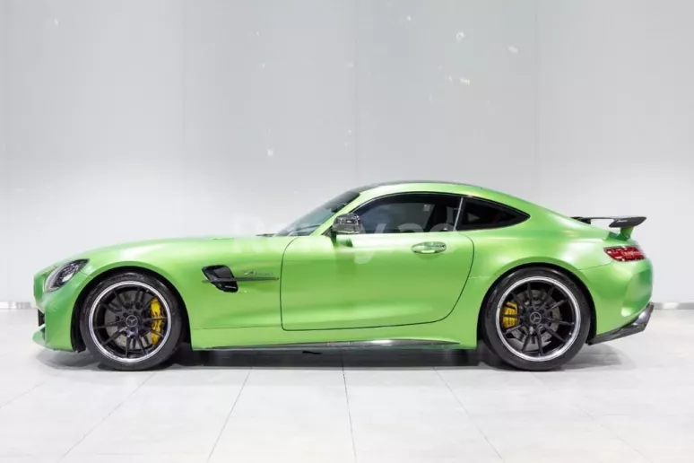 إيجار مرسيدس GT-R (أخضر), 2018 في دبي