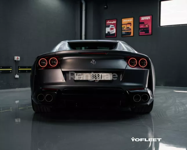 Ferrari 812 GTS (Grigio), 2020 in affitto a Dubai