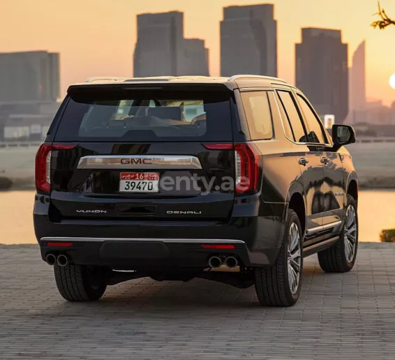 GMC Yukon Denali (Noir), 2021 &agrave; louer &agrave; Duba&iuml;