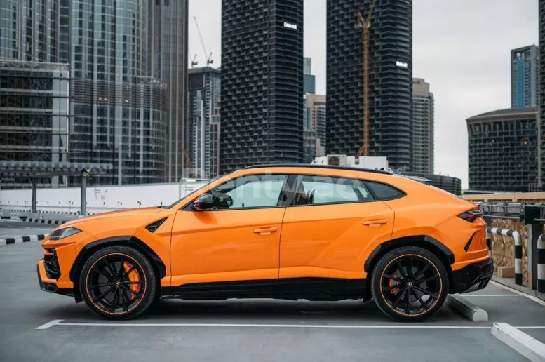 Lamborghini Urus Capsule (), 2022  zur Miete in Dubai