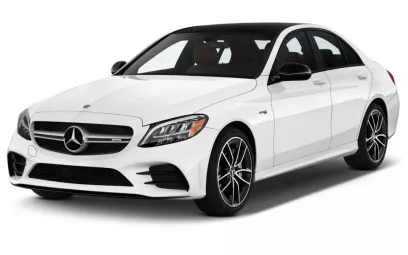 Mercedes C300 Class (Blanc), 2020 &agrave; louer &agrave; Duba&iuml;