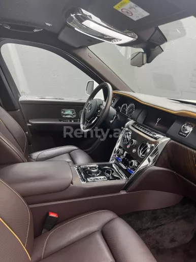 Rolls Royce Cullinan (White), 2020 for rent in Dubai