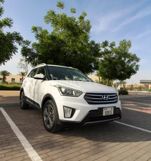 Hyundai Creta (Белый), 2017 для аренды в Дубай