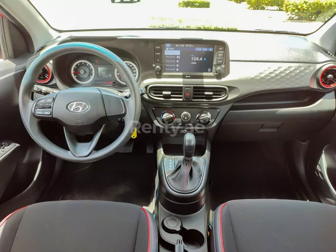 Hyundai i10 (Grijs), 2022 te huur in Dubai