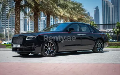 Dubai'de kiralık Rolls Royce Ghost Black Badge (Siyah), 2022