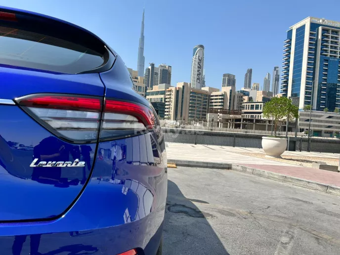 إيجار مازيراتي ليفانتي HYBRID 2022 (أزرق), 2022 في دبي