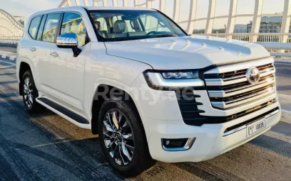 Toyota Land Cruiser VXR V6 (White), 2022 for rent in Dubai