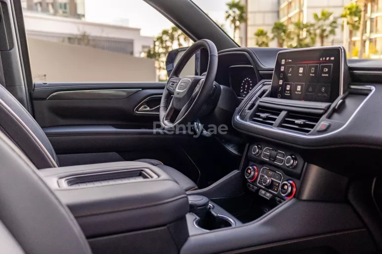 Dubai'de kiralık GMC Yukon AT4 (Siyah), 2022