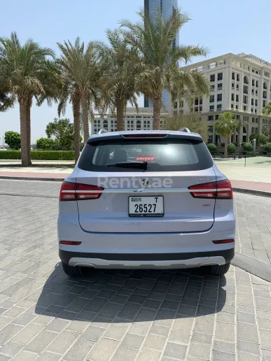 MG RX5 (Bleue), 2022 &agrave; louer &agrave; Sharjah