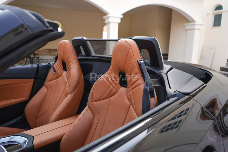 Dubai'de kiralık BMW Z4 (Siyah), 2021