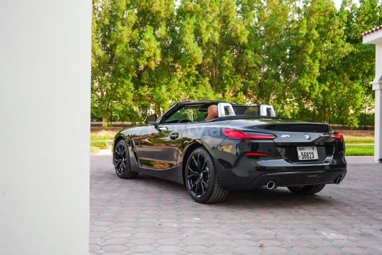Dubai'de kiralık BMW Z4 (Siyah), 2021