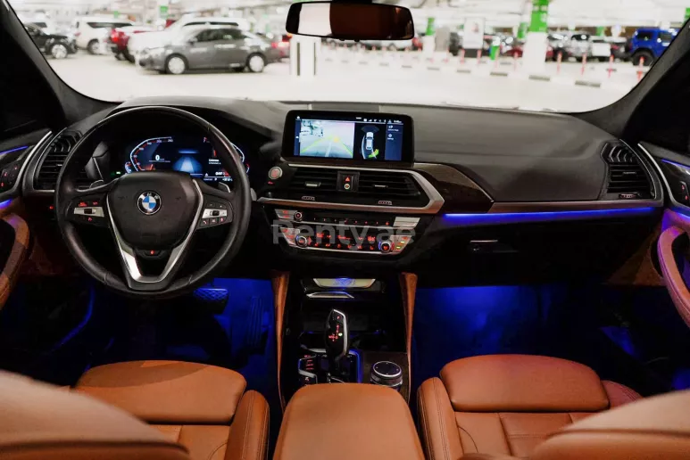 إيجار 2020 بي ام دبليو X4 with X4M Body Kit (أسود), 2020 في دبي