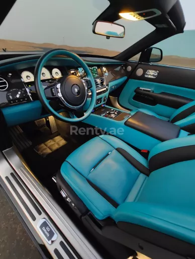 Rolls Royce Dawn (Negro), 2019 para alquiler en Dub&aacute;i