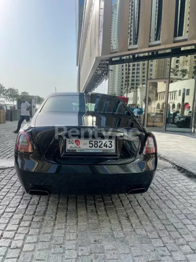 Rolls Royce Ghost (Schwarz), 2022  zur Miete in Dubai
