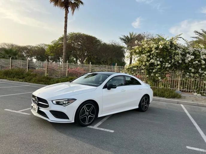 Mercedes CLA 250 (Bianca), 2021 in affitto a Sharjah