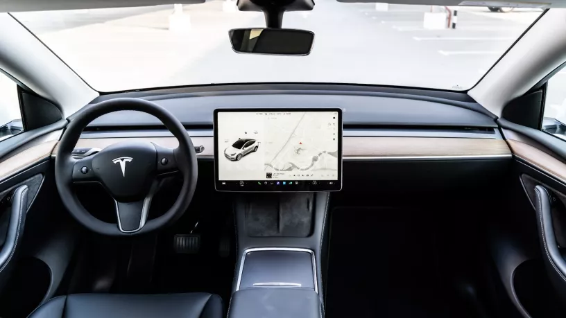 Tesla Model Y Long Range (White), 2022 for rent in Sharjah