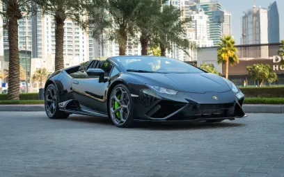 Abu Dabi'de kiralık Lamborghini Evo Spyder (Siyah), 2023