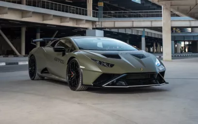 Lamborghini Huracan STO for rent in Dubai