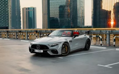 Mercedes SL63 AMG (Серый), 2023 для аренды в Дубай