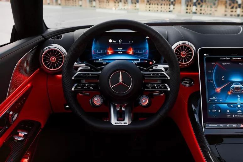 在迪拜 租 梅赛德斯 SL63 AMG (灰色), 2023