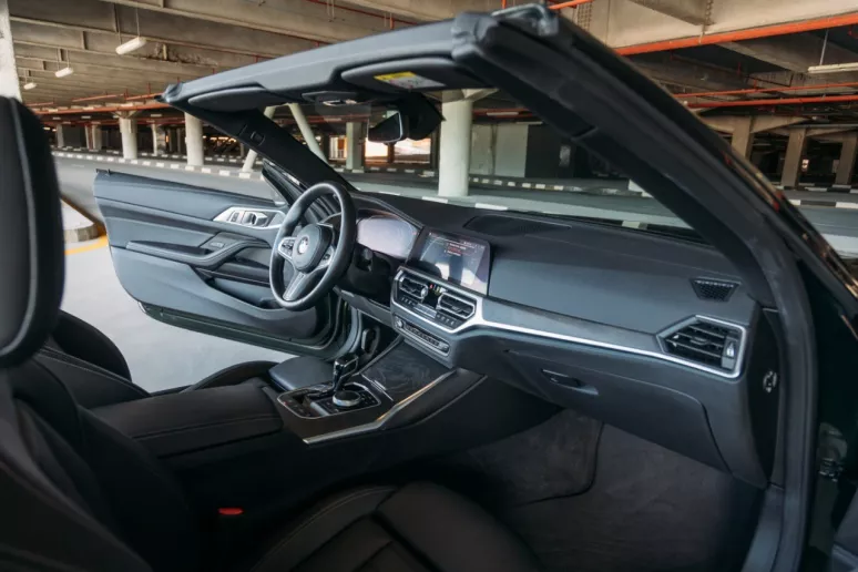 BMW 430i cabrio (Green), 2022 for rent in Sharjah