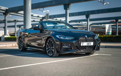 BMW 430i cabrio (Schwarz), 2023 zur Miete in Dubai