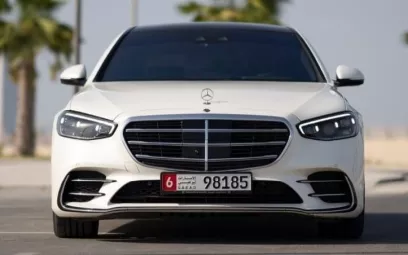 Mercedes S500 (Wei&szlig;), 2021 zur Miete in Abu Dhabi