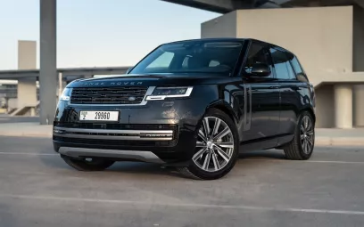 Range Rover Vogue HSE (Черный), 2023 для аренды в Дубай