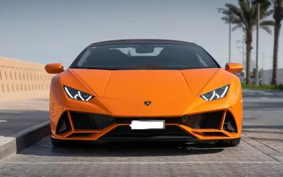 Abu Dabi'de kiralık Lamborghini Huracan Evo Spyder (Turuncu), 2020