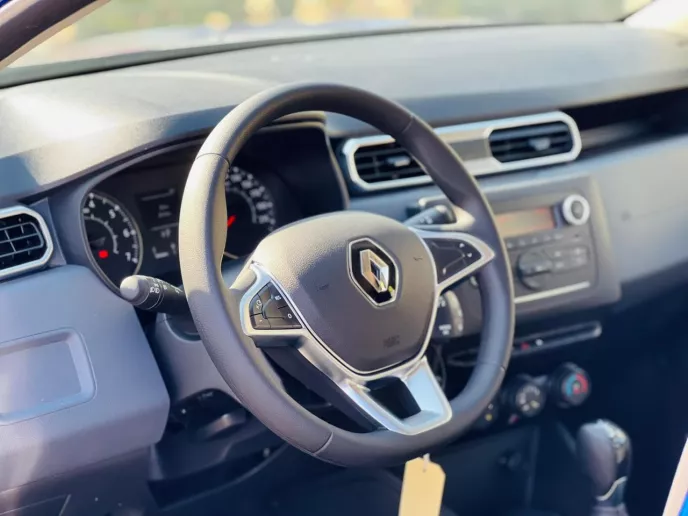 Dubai'de kiralık Renault Duster 2023 (Mavi), 2023